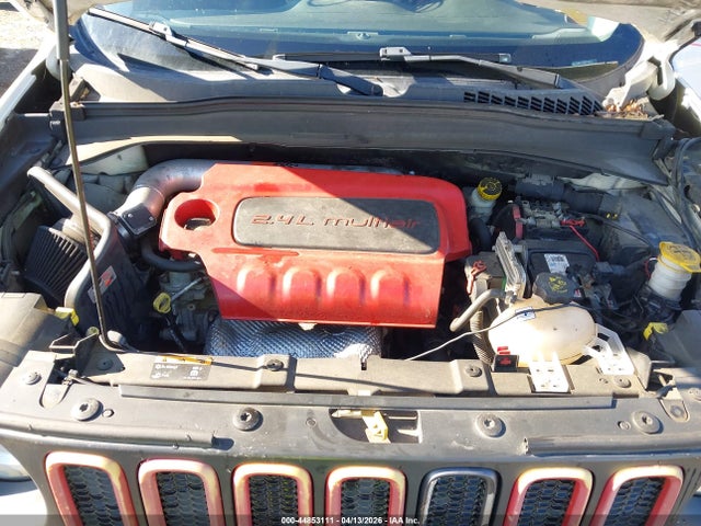 Jeep Renegade Trailhawk 2015 ZACCJBCT3FPC18223 Image 10