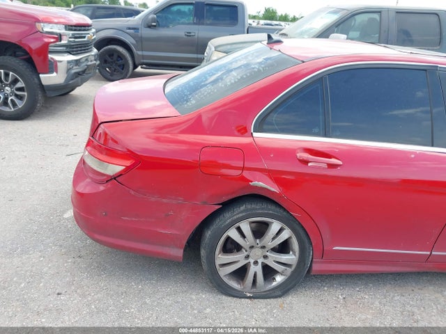 Продажа на аукционе авто 2010 Mercedes-benz C 300 Luxury/sport, vin: WDDGF5EBXAR117317, номер лота: 44853117