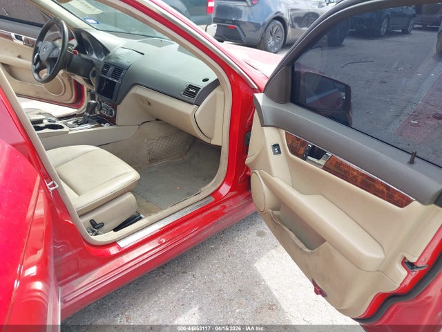 Продажа на аукционе авто 2010 Mercedes-benz C 300 Luxury/sport, vin: WDDGF5EBXAR117317, номер лота: 44853117