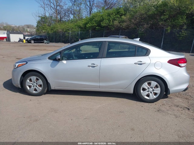 KIA FORTE LX 2018 3KPFL4A74JE194013 Image 15