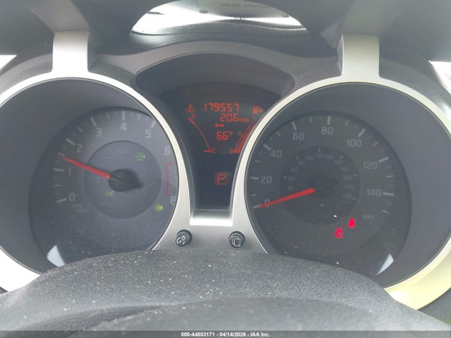 2011 Nissan Juke Sv მანქანა იყიდება აუქციონზე, vin: JN8AF5MV8BT011114, აუქციონის ნომერი: 44853171