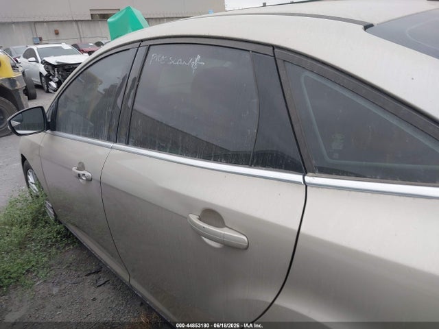 Ford Focus Titanium 2018 1FADP3J29JL220984 Image 15