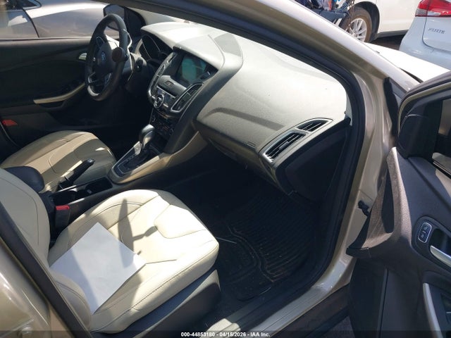Ford Focus Titanium 2018 1FADP3J29JL220984 Image 5