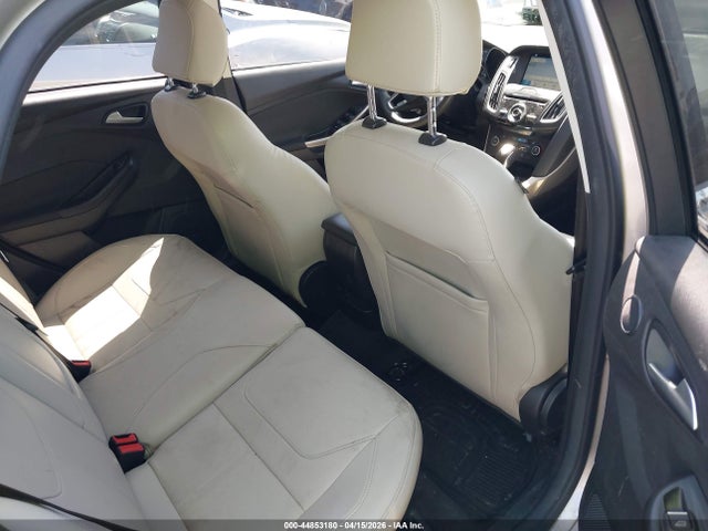 Ford Focus Titanium 2018 1FADP3J29JL220984 Image 8