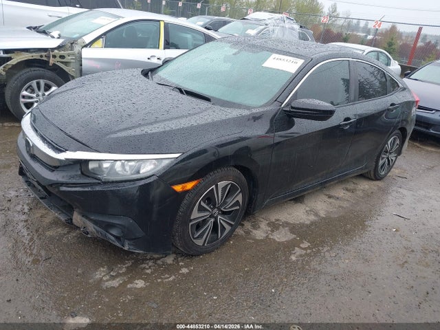 2016 HONDA CIVIC 2HGFC1F71GH636851 Photo 1