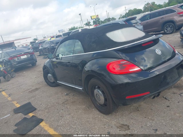 2015 Volkswagen Beetle 1.8t მანქანა იყიდება აუქციონზე, vin: 3VW517AT5FM805175, აუქციონის ნომერი: 44853213