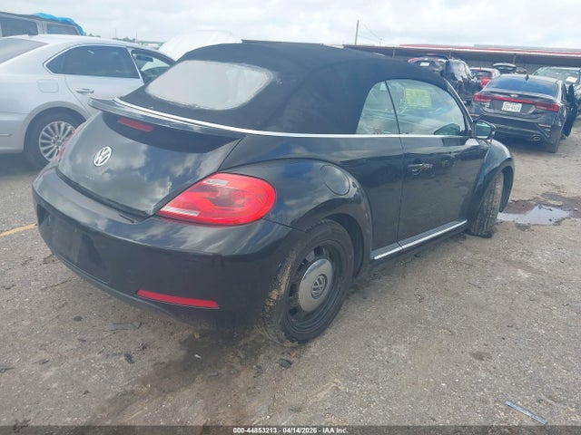 2015 Volkswagen Beetle 1.8t მანქანა იყიდება აუქციონზე, vin: 3VW517AT5FM805175, აუქციონის ნომერი: 44853213