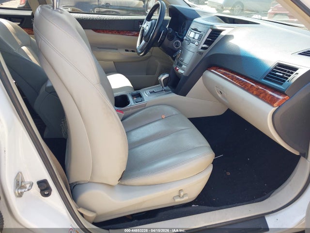 Aukcja sprzedaży 2011 Subaru Outback 2.5i Limited, vin: 4S4BRCJCXB3390708, numer aukcji: 44853228
