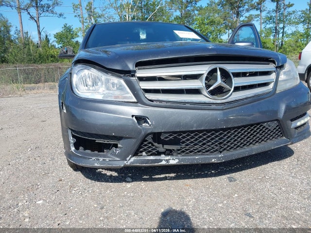 Aukcja sprzedaży 2014 Mercedes-benz C 350 Sport, vin: WDDGF5HB5ER310427, numer aukcji: 44853251