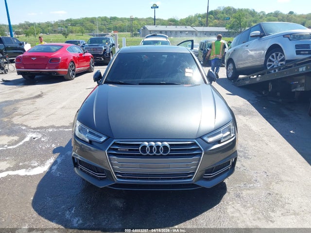 Aukcja sprzedaży 2018 Audi A4 2.0t Premium/2.0t Tech Premium, vin: WAUPNAF47JA123707, numer aukcji: 44853257