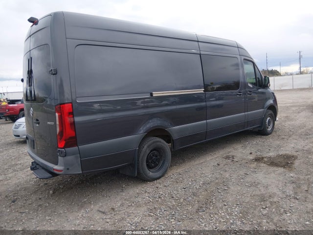 44853267 :رقم المزاد ، W1W5ECHY9NT102152 vin ، 2022 Mercedes-benz Sprinter 3500 High Roof V6 مزاد بيع