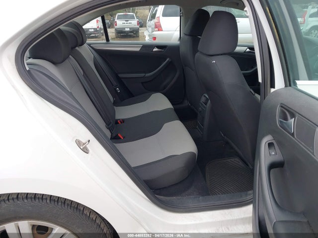 2017 Volkswagen Jetta 1.4t S მანქანა იყიდება აუქციონზე, vin: 3VW2B7AJ7HM224231, აუქციონის ნომერი: 44853282