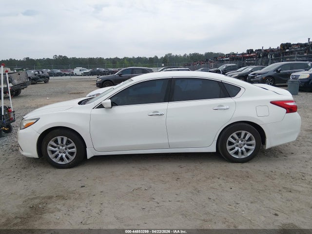 1N4AL3AP2HC283798 Nissan Altima 2.5 S
