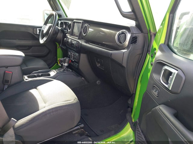 44853300 :رقم المزاد ، 1C4HJXEN8KW583981 vin ، 2019 Jeep Wrangler Unlimited Sahara 4x4 مزاد بيع