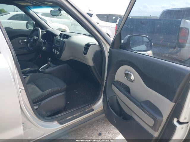 2014 KIA SOUL KNDJP3A5XE7702160 Photo 4