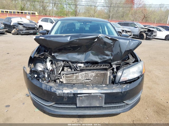Продаж на аукціоні авто 2015 Volkswagen Passat 1.8t S, vin: 1VWAT7A31FC071886, номер лоту: 44853315