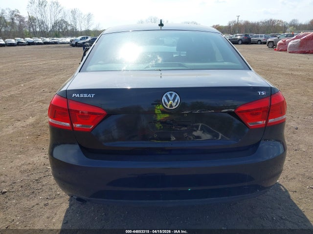 Продаж на аукціоні авто 2015 Volkswagen Passat 1.8t S, vin: 1VWAT7A31FC071886, номер лоту: 44853315