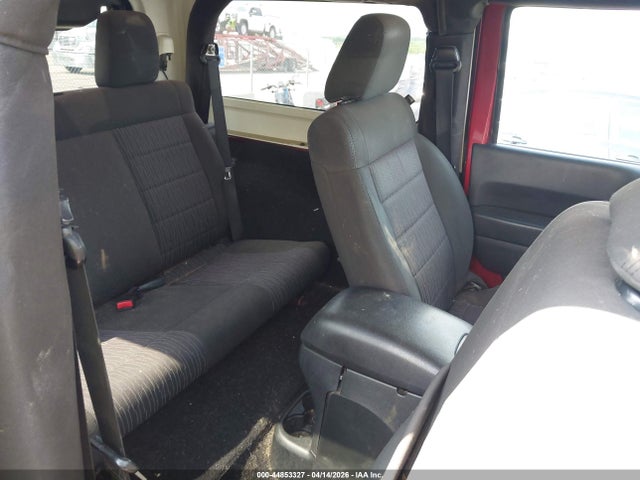 44853327 :رقم المزاد ، 1J4GA2D14BL531983 vin ، 2011 Jeep Wrangler Sport مزاد بيع