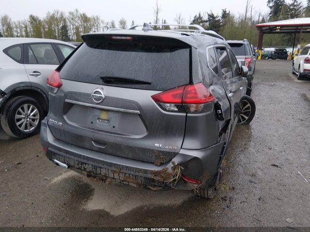 2018 NISSAN ROGUE JN8AT2MV2JW303815 Photo 3