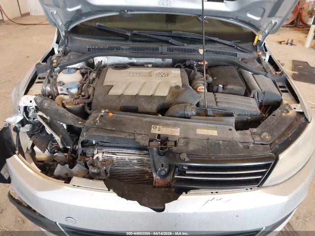 Продаж на аукціоні авто 2013 Volkswagen Jetta 2.0l Tdi, vin: 3VW3L7AJ3DM274829, номер лоту: 44853355