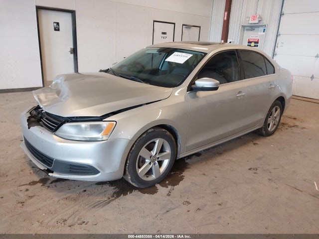 Продаж на аукціоні авто 2013 Volkswagen Jetta 2.0l Tdi, vin: 3VW3L7AJ3DM274829, номер лоту: 44853355