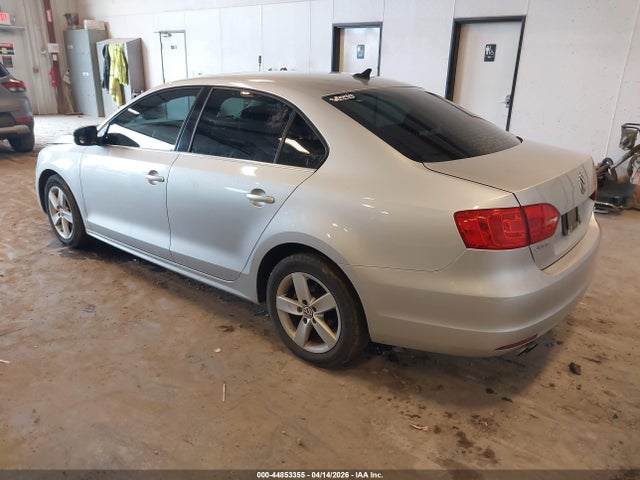 Продаж на аукціоні авто 2013 Volkswagen Jetta 2.0l Tdi, vin: 3VW3L7AJ3DM274829, номер лоту: 44853355