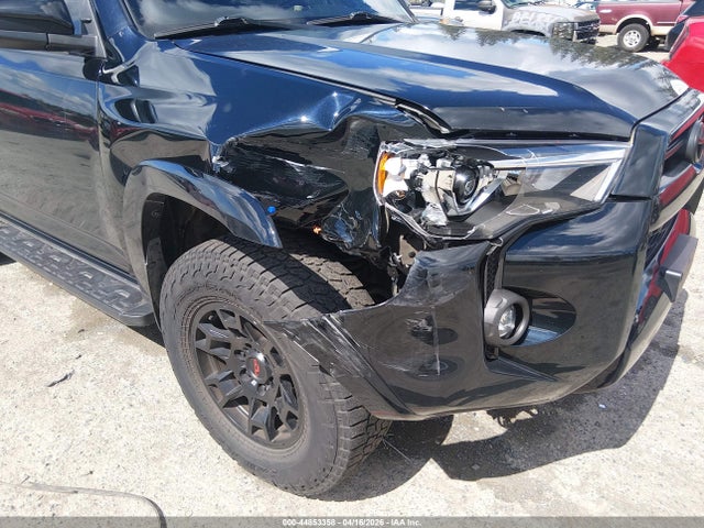JTEMU5JR3N5999297 Toyota 4RUNNER SR5