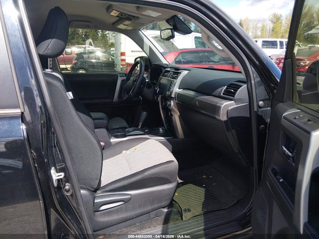 JTEMU5JR3N5999297 Toyota 4RUNNER SR5