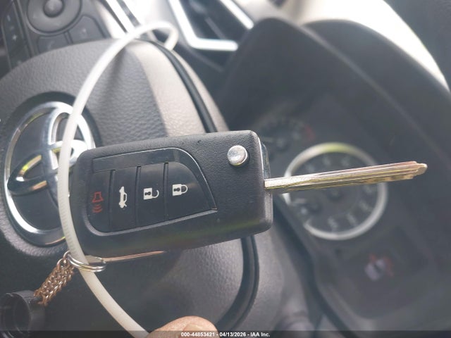 2022 Toyota Corolla Le მანქანა იყიდება აუქციონზე, vin: 5YFEPMAE7NP277230, აუქციონის ნომერი: 44853421