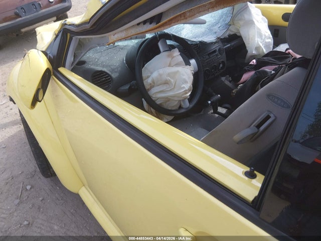 Продаж на аукціоні авто 2003 Volkswagen New Beetle Gls 2.0l, vin: 3VWCK21C53M422727, номер лоту: 44853443