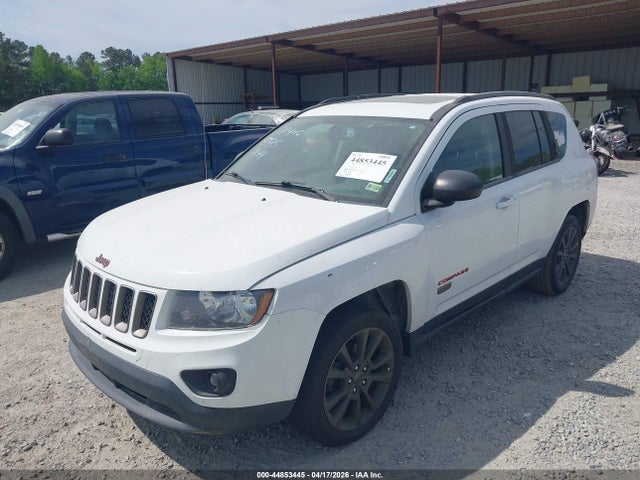 44853445 :رقم المزاد ، 1C4NJCBB8GD785244 vin ، 2016 Jeep Compass 75th Anniversary مزاد بيع