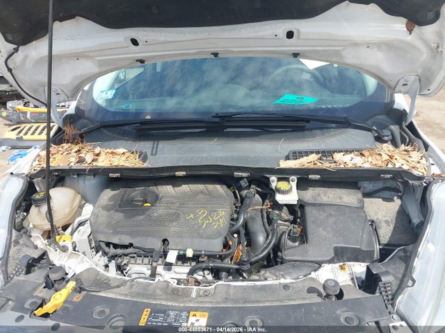1FMCU9GD5HUE17807 Ford ESCAPE SE