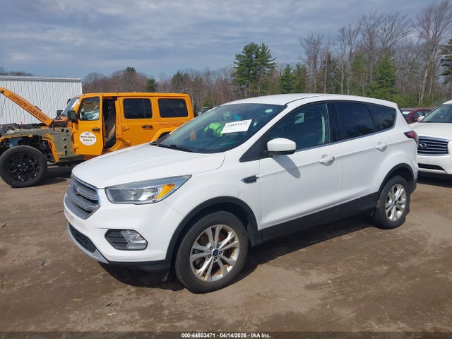 1FMCU9GD5HUE17807 Ford ESCAPE SE