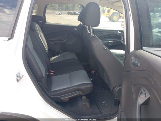 1FMCU9GD5HUE17807 Ford ESCAPE SE