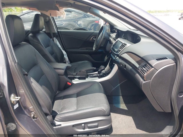 44853501 :رقم المزاد ، 1HGCR2F81GA236884 vin ، 2016 Honda Accord Ex-l مزاد بيع