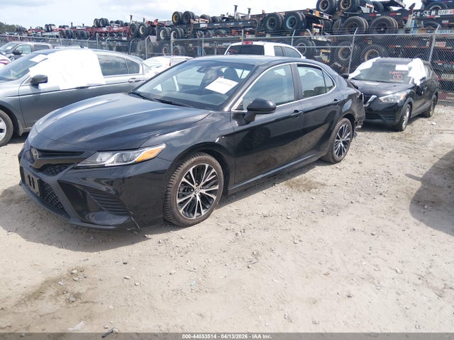 44853514 :رقم المزاد ، 4T1B11HK6KU169206 vin ، 2019 Toyota Camry Se مزاد بيع