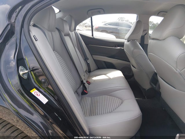 44853514 :رقم المزاد ، 4T1B11HK6KU169206 vin ، 2019 Toyota Camry Se مزاد بيع