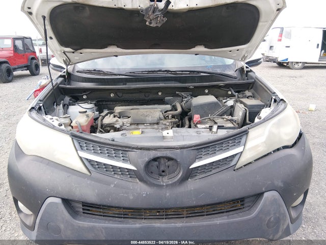 44853522 :رقم المزاد ، 2T3WFREV0FW178979 vin ، 2015 Toyota Rav4 Xle مزاد بيع