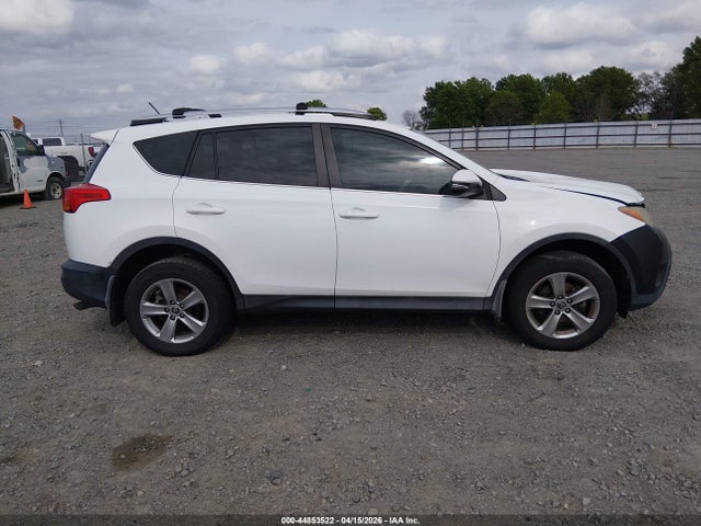 44853522 :رقم المزاد ، 2T3WFREV0FW178979 vin ، 2015 Toyota Rav4 Xle مزاد بيع