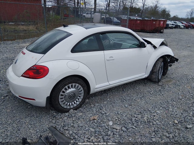 Продаж на аукціоні авто 2013 Volkswagen Beetle 2.5l, vin: 3VWJP7AT3DM676766, номер лоту: 44853524
