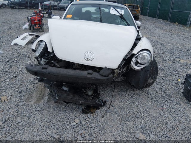 Продаж на аукціоні авто 2013 Volkswagen Beetle 2.5l, vin: 3VWJP7AT3DM676766, номер лоту: 44853524