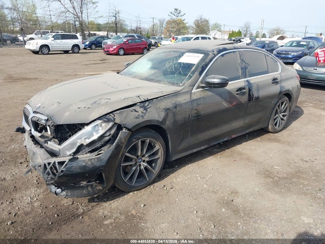 44853530 :رقم المزاد ، 3MW5R7J03M8B47389 vin ، 2021 Bmw 330i Xdrive مزاد بيع