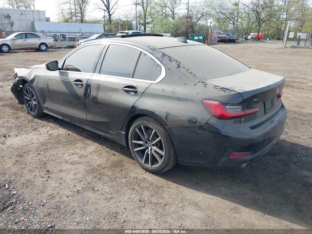 44853530 :رقم المزاد ، 3MW5R7J03M8B47389 vin ، 2021 Bmw 330i Xdrive مزاد بيع