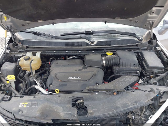44853558 :رقم المزاد ، 2C4RC1BG4HR823224 vin ، 2017 Chrysler Pacifica Touring-l مزاد بيع