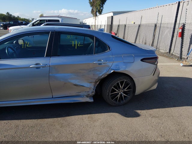 4T1G11AK4NU659356 Toyota CAMRY SE