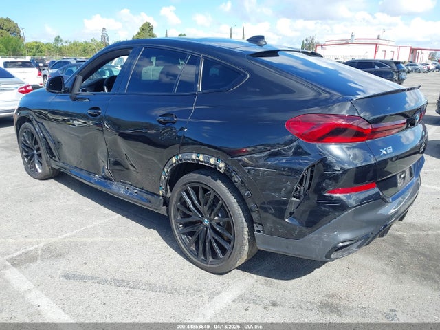 2021 BMW X6 5UXCY4C02M9F96479 Photo 2