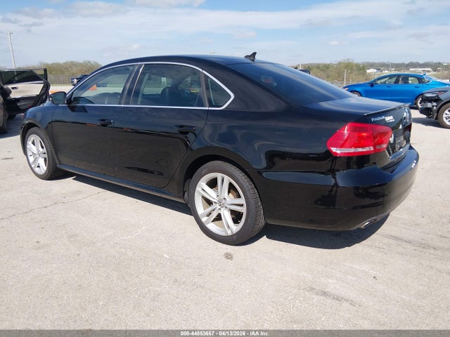 Продаж на аукціоні авто 2014 Volkswagen Passat 2.0l Tdi Se, vin: 1VWBN7A35EC060371, номер лоту: 44853657