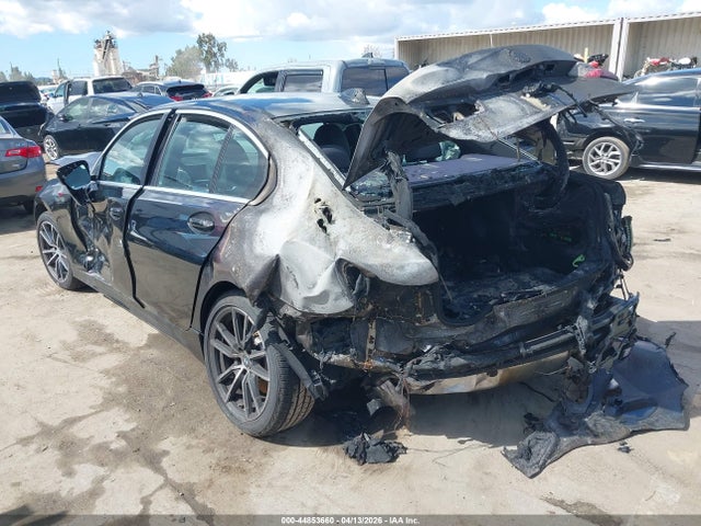 3MW5R1J02L8B29333 BMW 330I