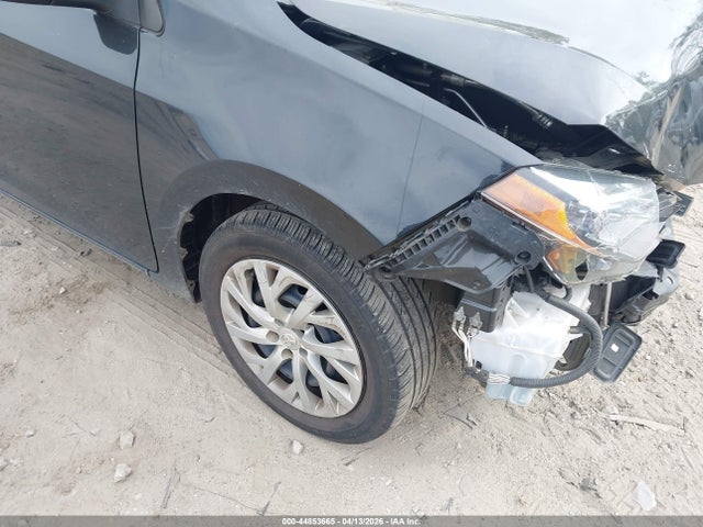 Продажа на аукционе авто 2018 Toyota Corolla Le, vin: 2T1BURHE8JC984698, номер лота: 44853665