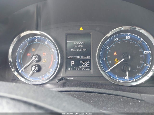 Продажа на аукционе авто 2018 Toyota Corolla Le, vin: 2T1BURHE8JC984698, номер лота: 44853665